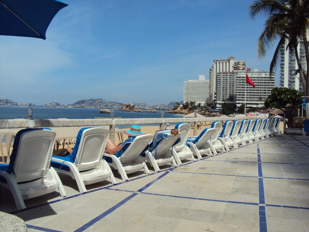 Hotel Acapulco Malibu Bagian luar foto