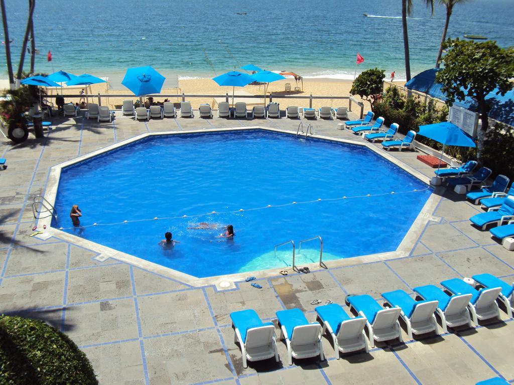 Hotel Acapulco Malibu Bagian luar foto