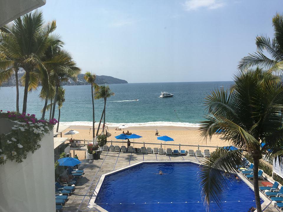 Hotel Acapulco Malibu Bagian luar foto
